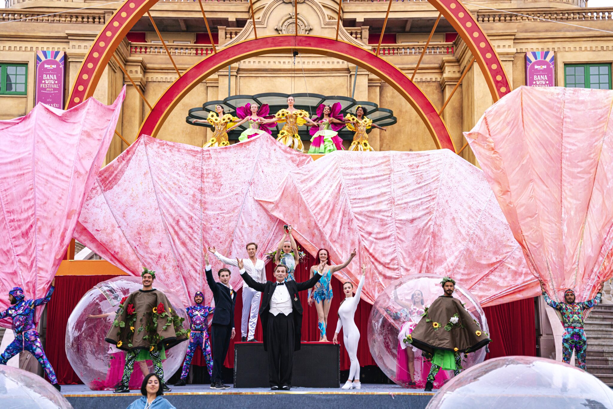 Da Nang Downtown – Tâm điểm vui chơi “cũ mà mới” tại Đà Nẵng Loạt “vedette” đoàn xiếc Cirque Du Soleil hội tụ trong show diễn WOW Kingdom tại Sun World Ba Na Hills (Ảnh minh họa)
